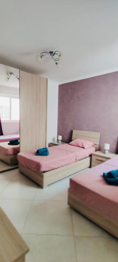Mela Apartment 1 St. Paul's Bay Buitenkant foto
