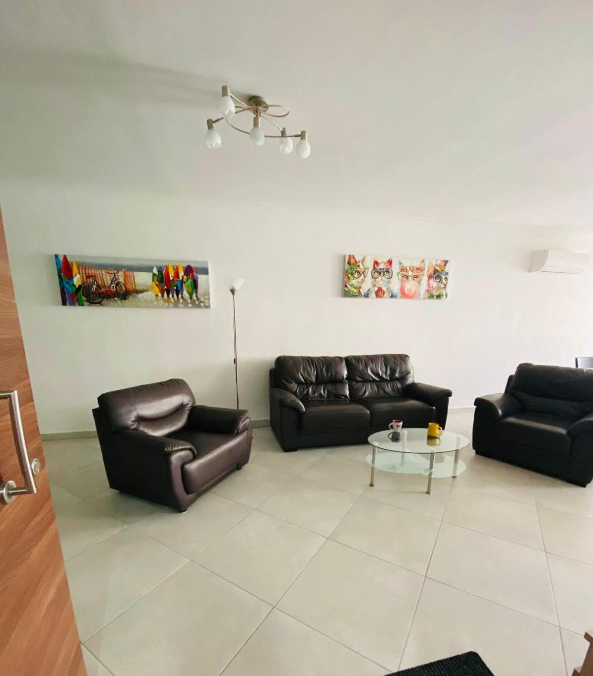Mela Apartment 1 St. Paul's Bay Buitenkant foto