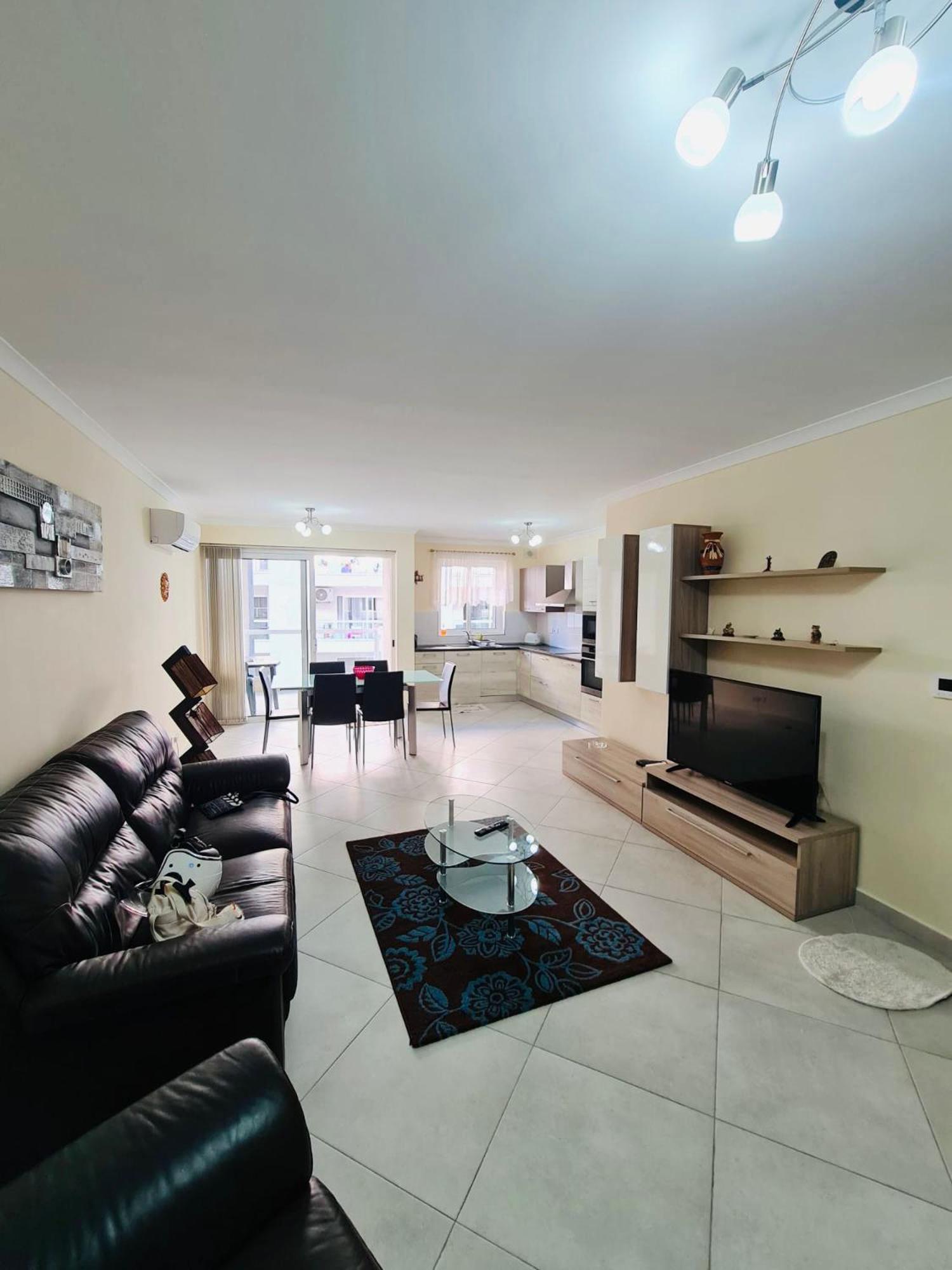 Mela Apartment 1 St. Paul's Bay Buitenkant foto